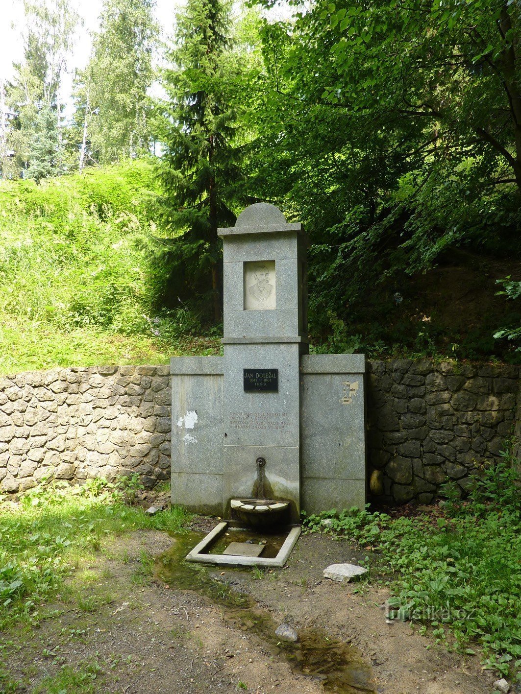 Studánka J. Doležala