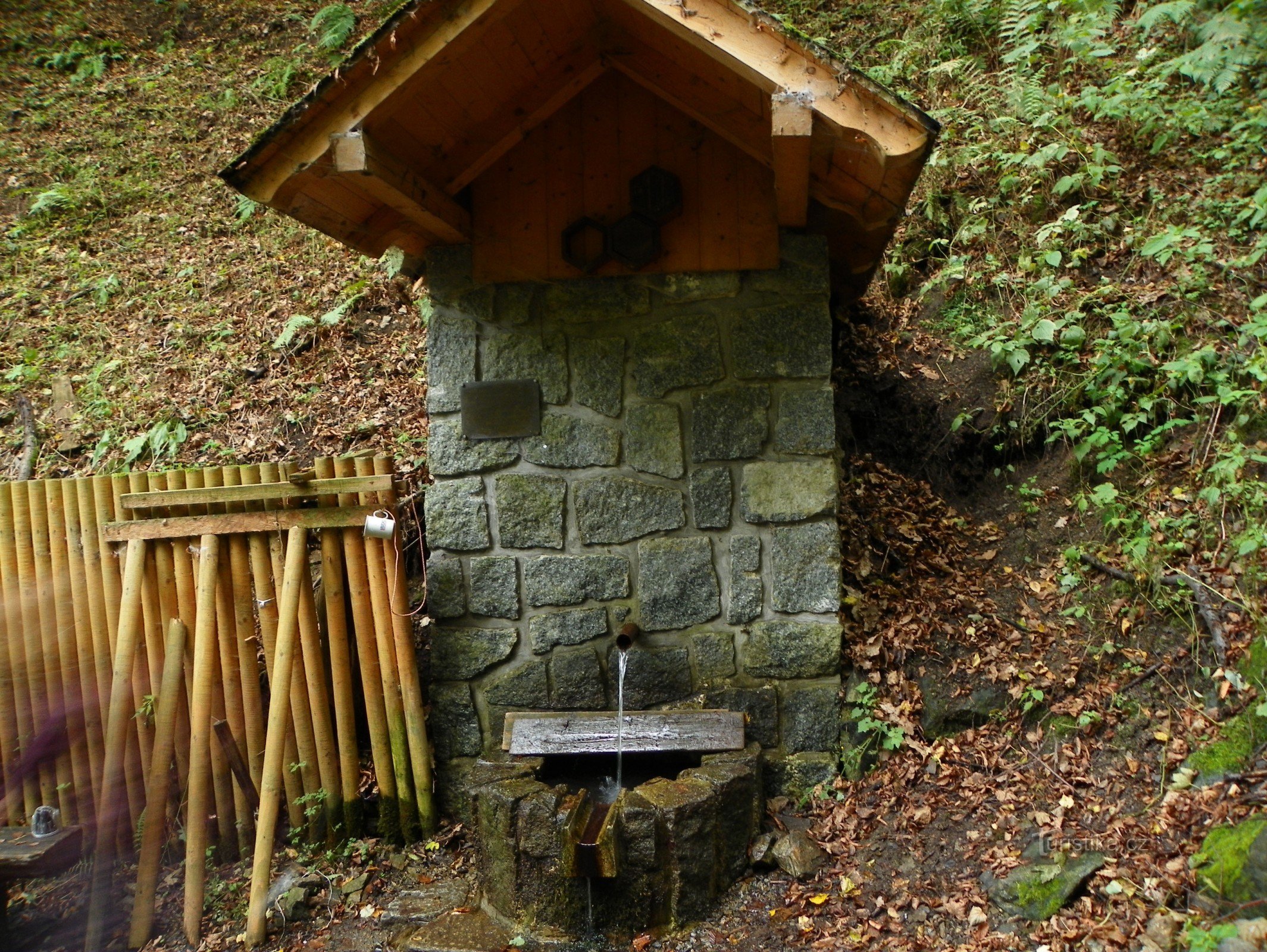 Well under Včelín