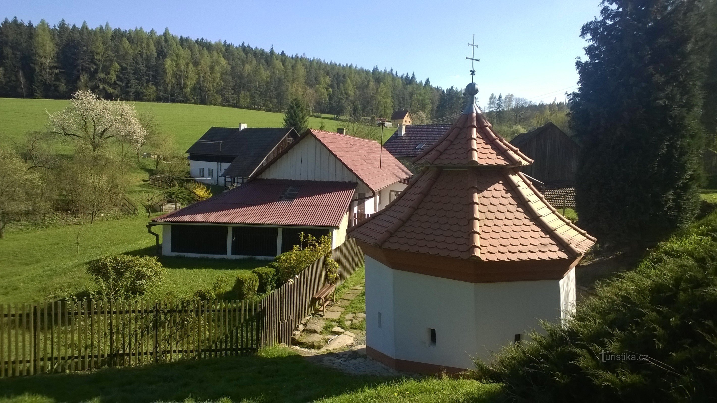 Studánka svatý Haštal u Želiva.