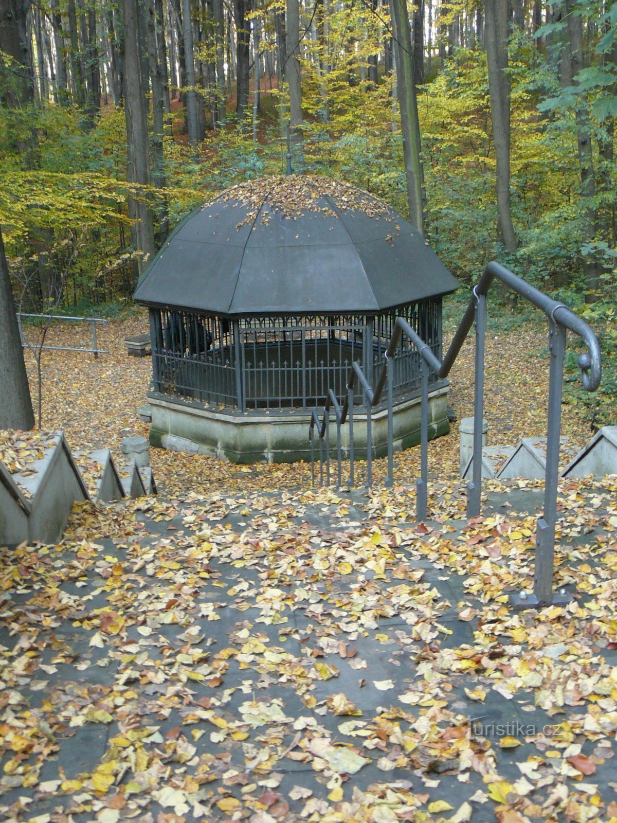 Der Brunnen in Hájko