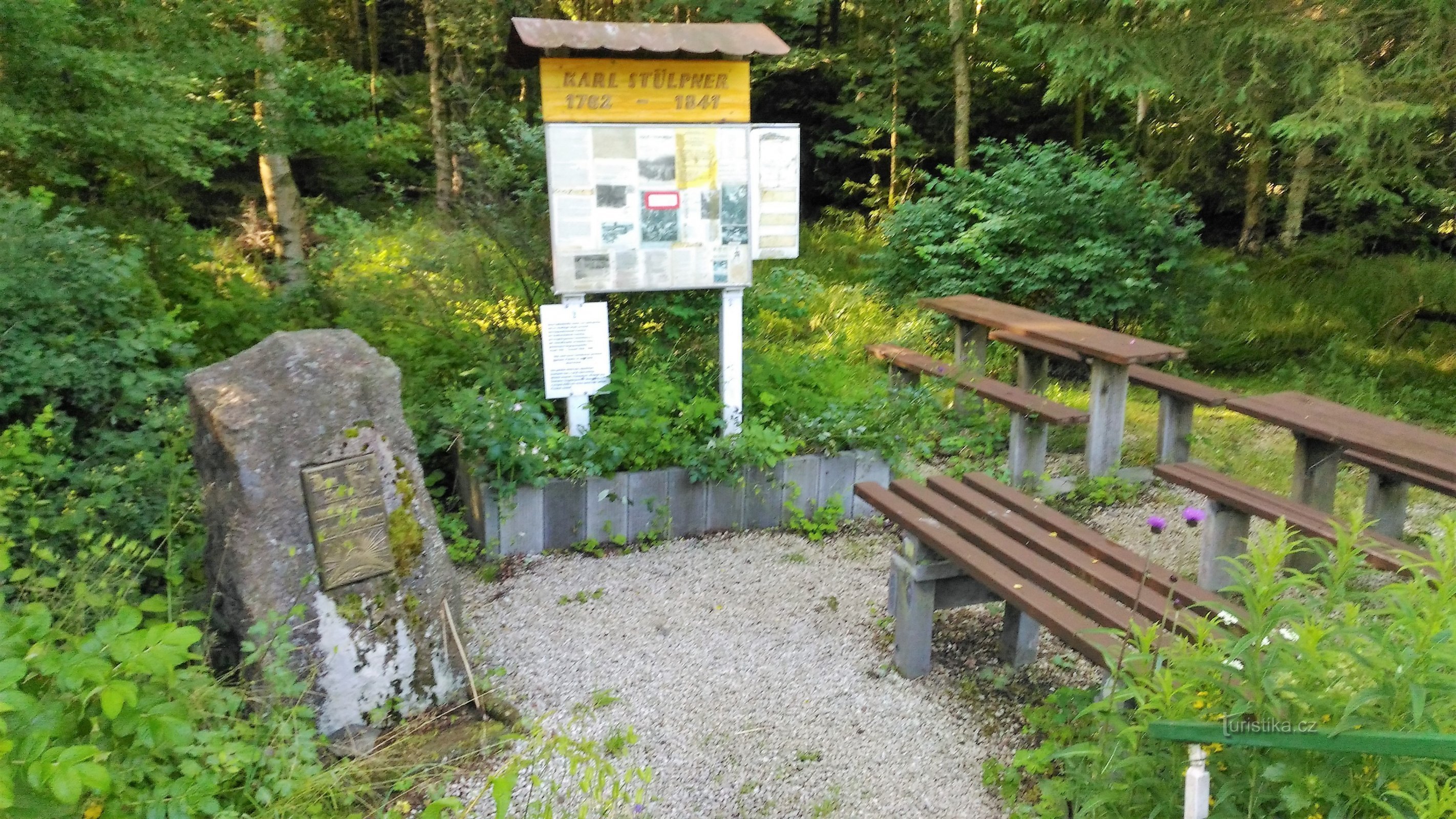 Stülpners monument i Erzgebirge.