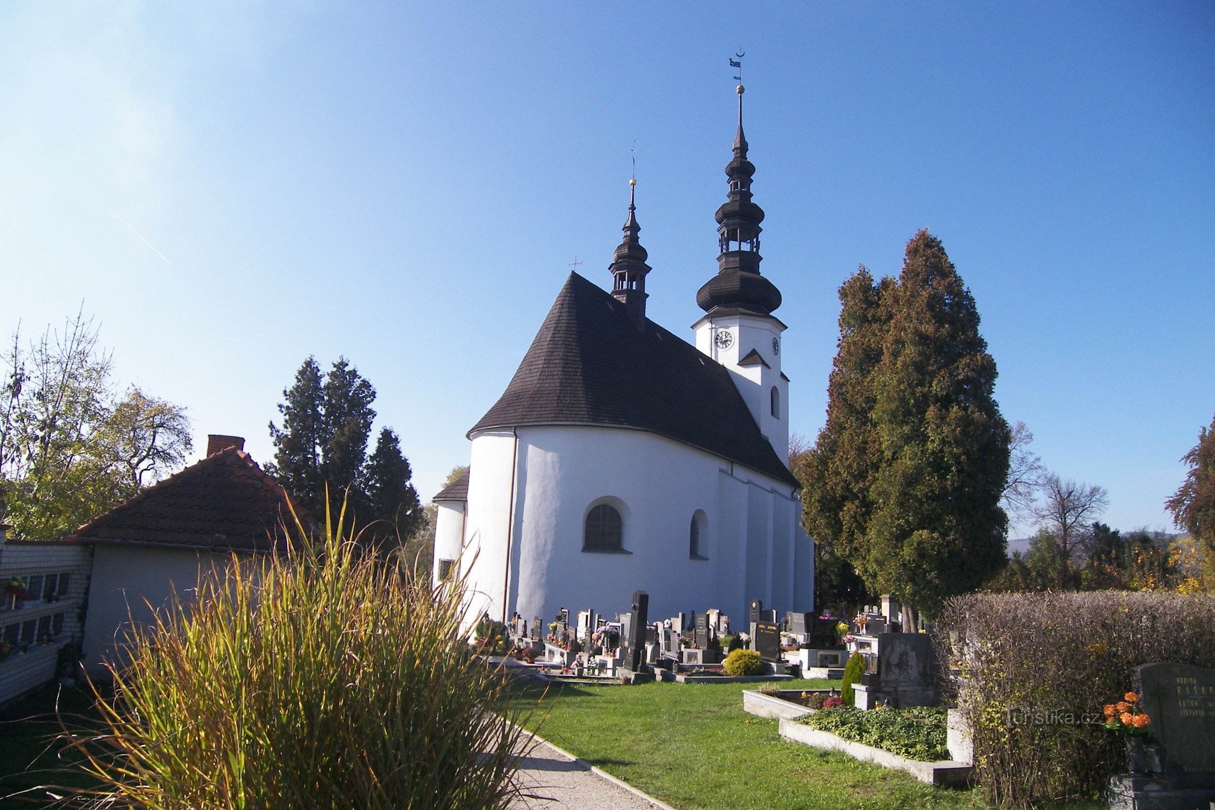 Suchdol nad Odrou - biserica parohială a Sfintei Treimi