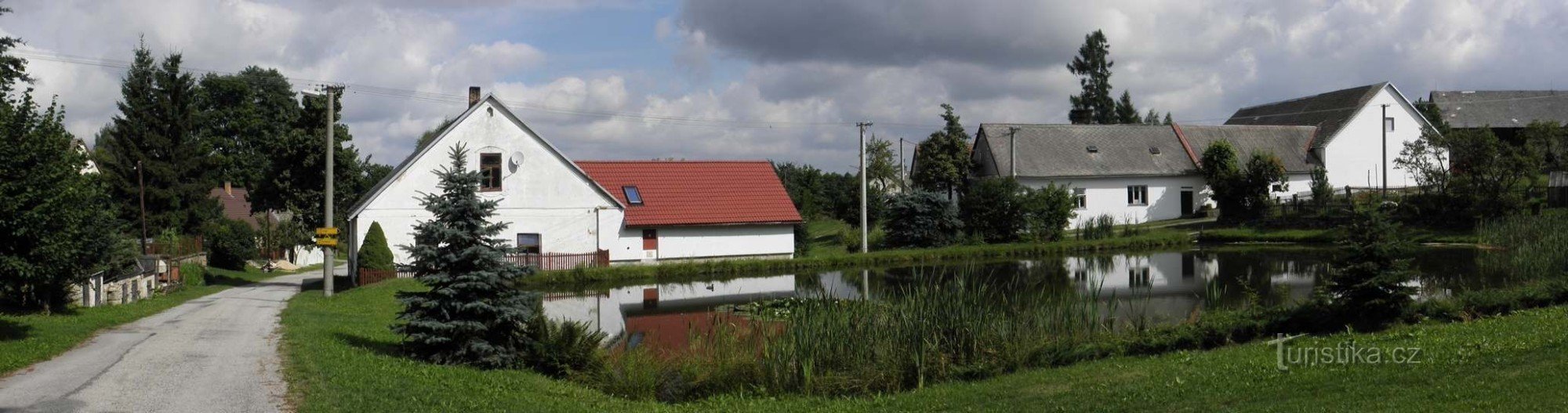 Suchdol with a pond in the village - 29.7.2010