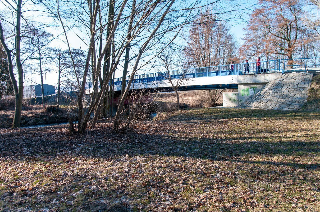 苏德科夫 - 桥 3703-8