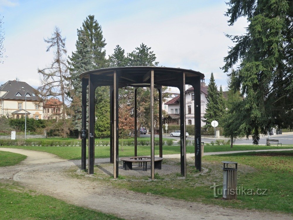 Šumperk – gazebo a Jiráský sady