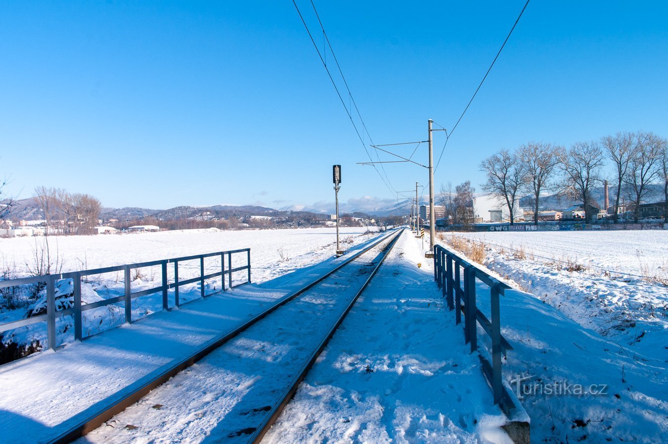 Šumperk – Bludov 途经 Hambalek 和 Brusná