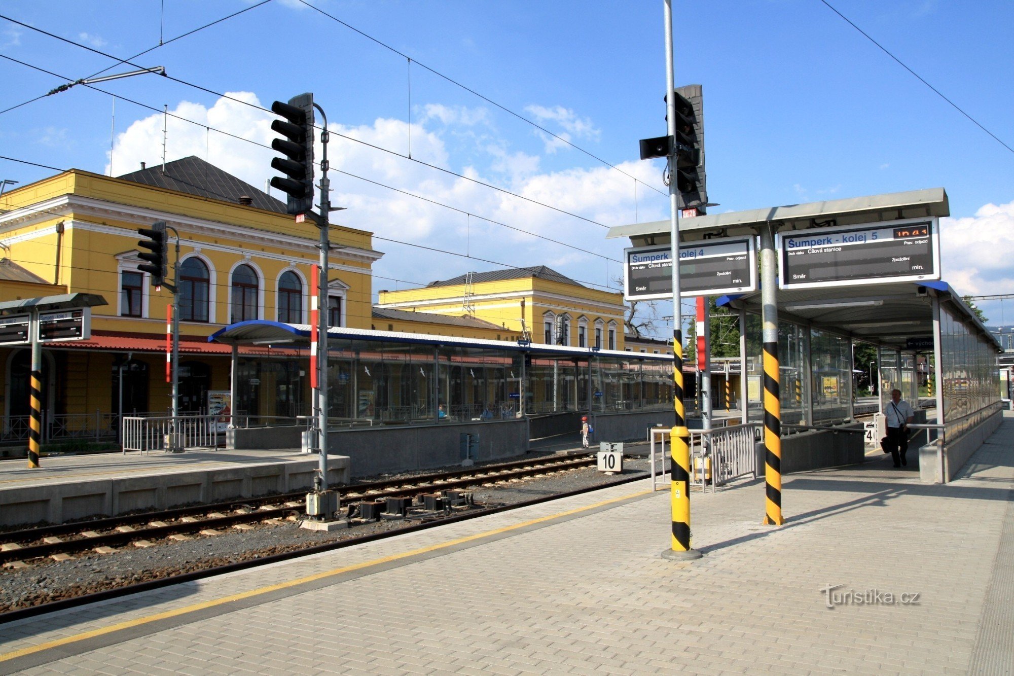 Шумперк - железнодорожная станция