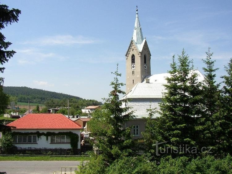 Supíkovice, kyrkan St. Hedwigs