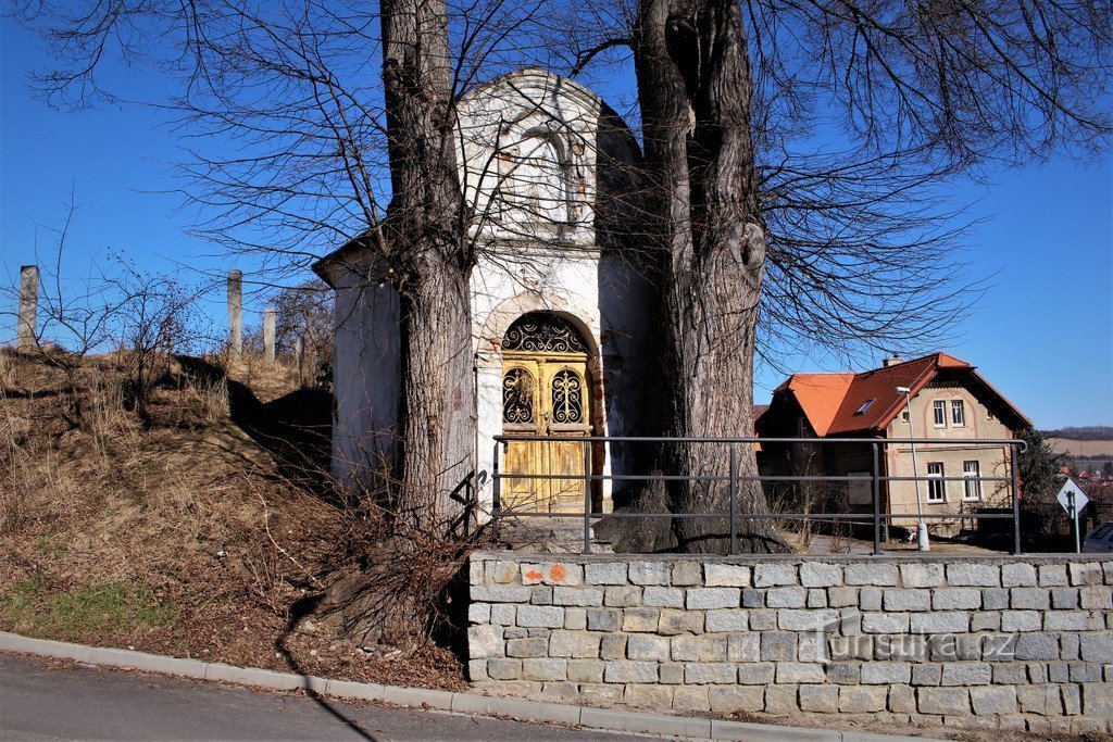 Sušice, fachada da capela de St. Antonina