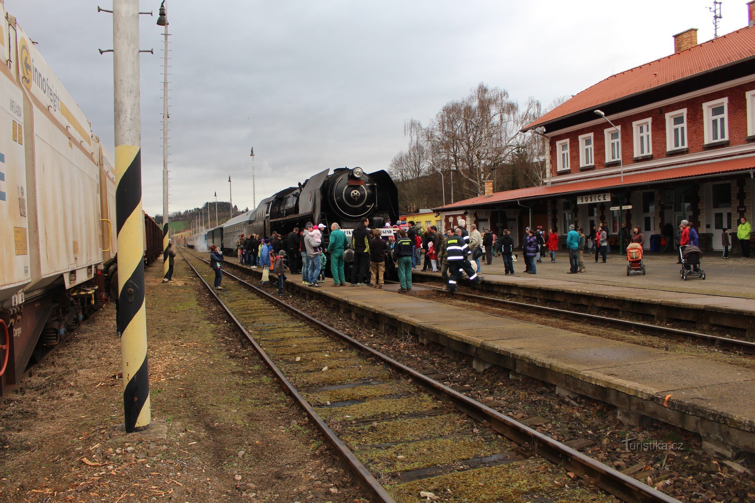 Estação ferroviária de Sušicke