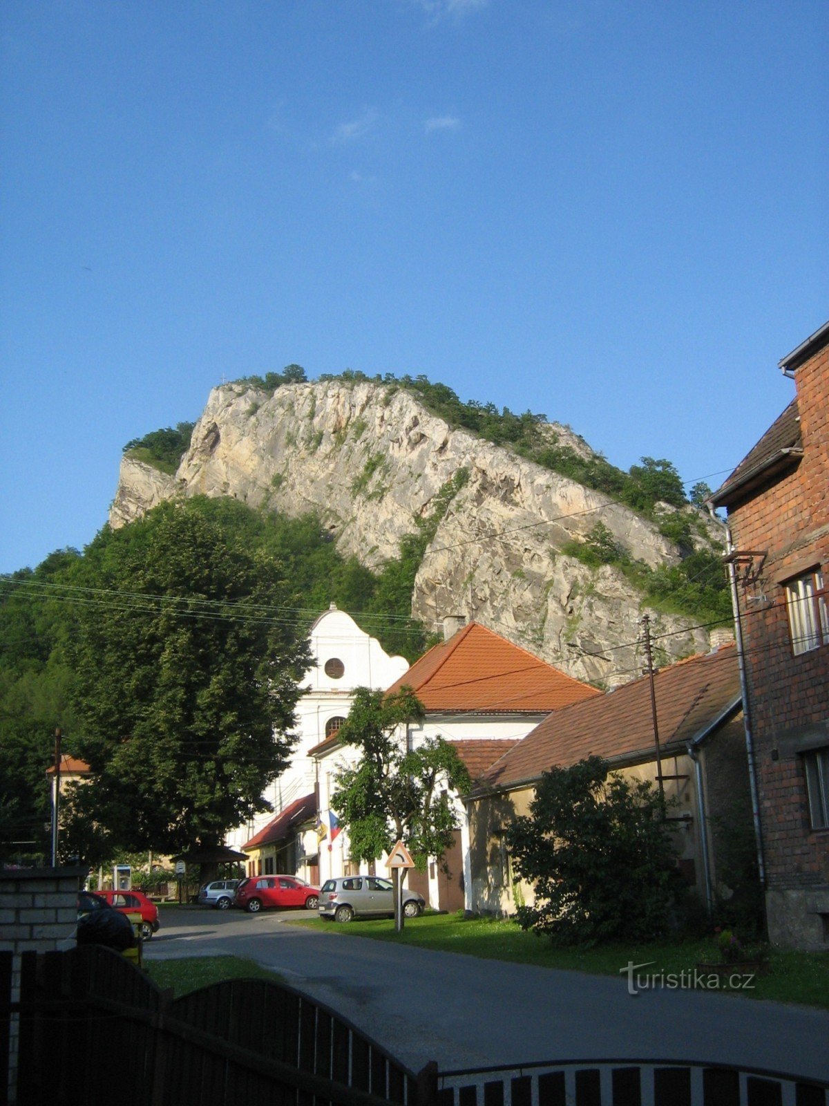 St. Jean sous le rocher