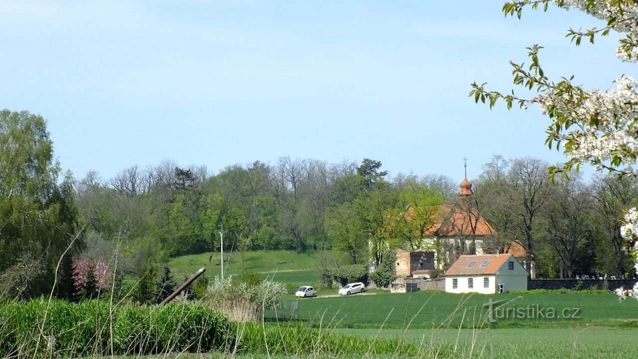 Sv. Vavřinec, Číčovický kámýk u pozadini