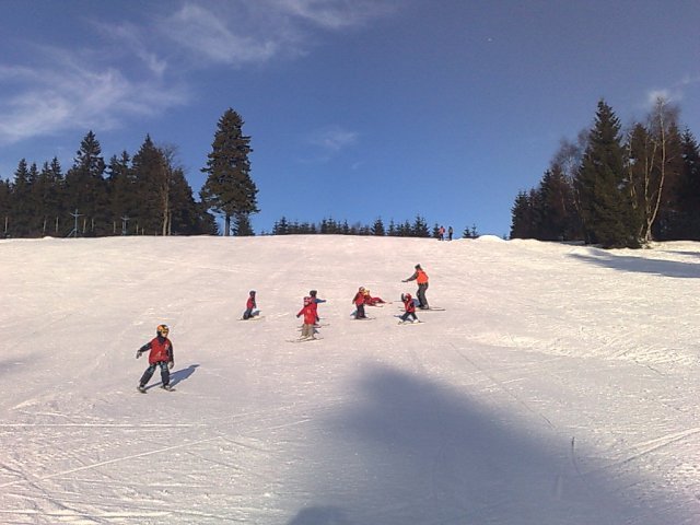 Polizia di sci sulle piste