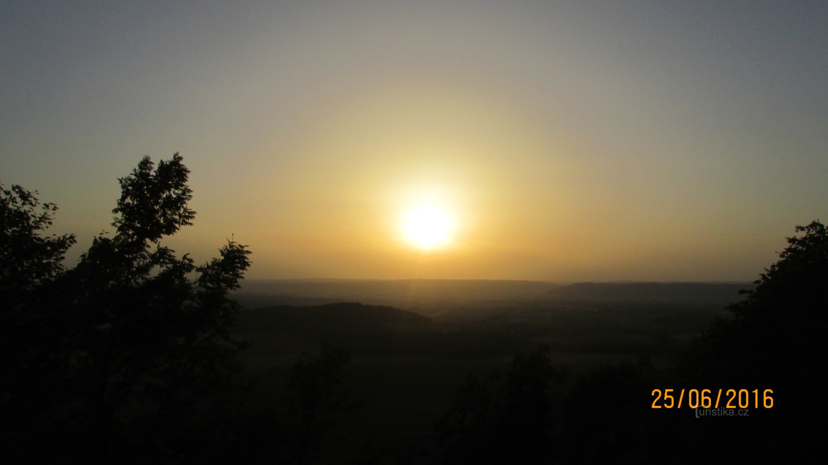 Noite de verão no Castelo Starý Jičín