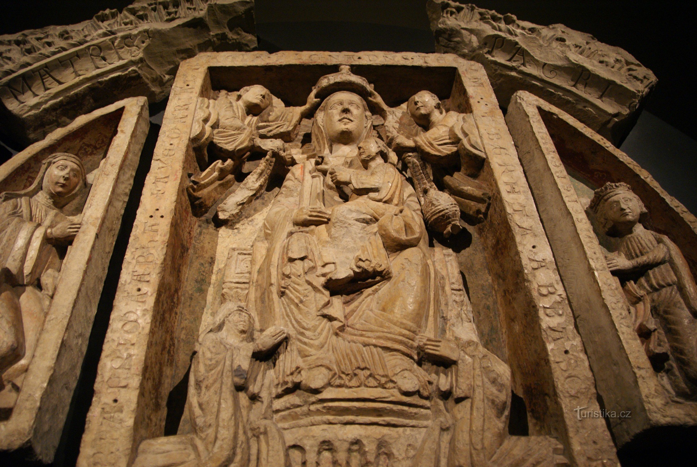 St Georges portal