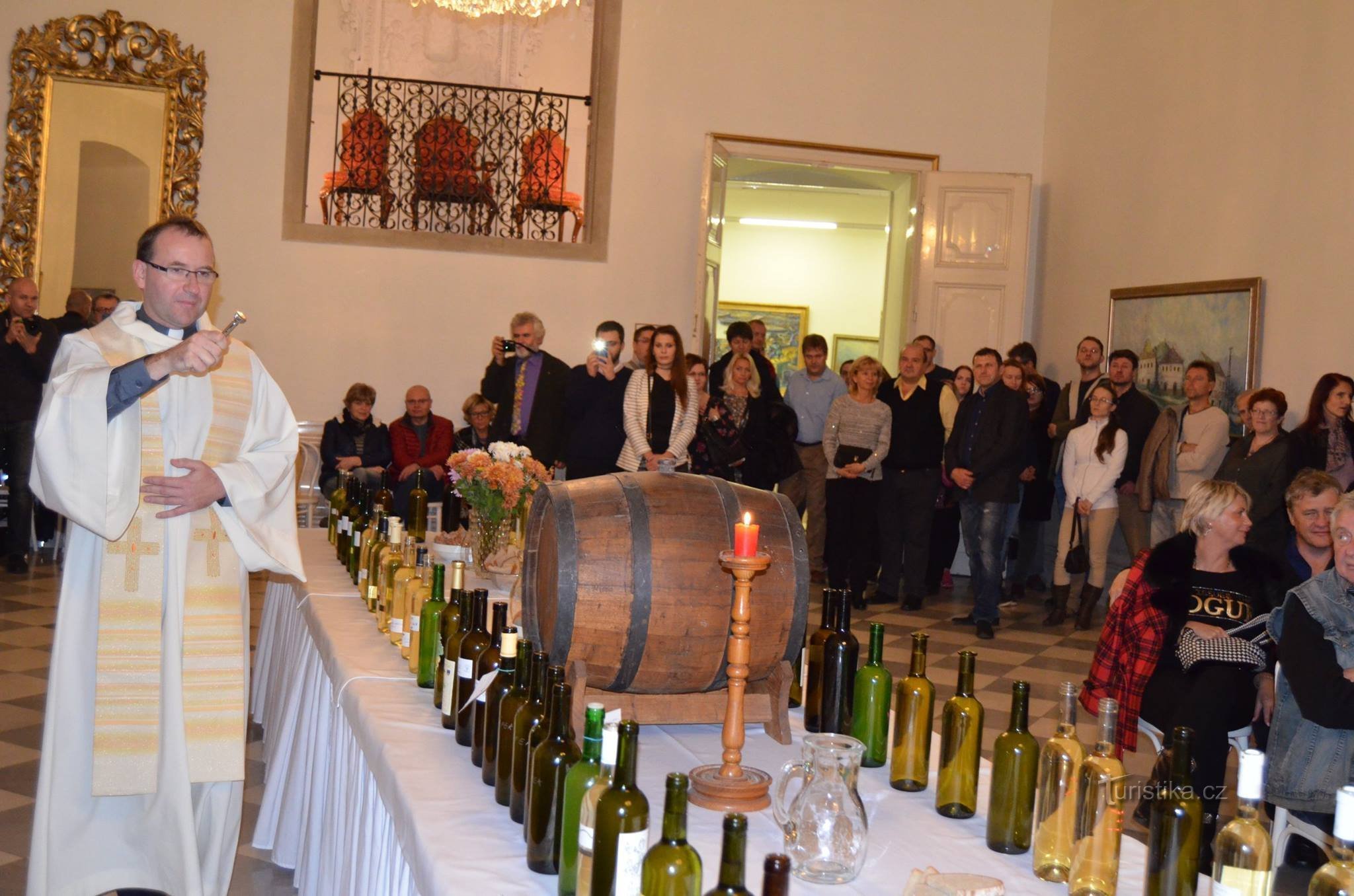 Святомартинський Мікулов запрошує на страви з гусятини, молоді вина та велику порцію культури