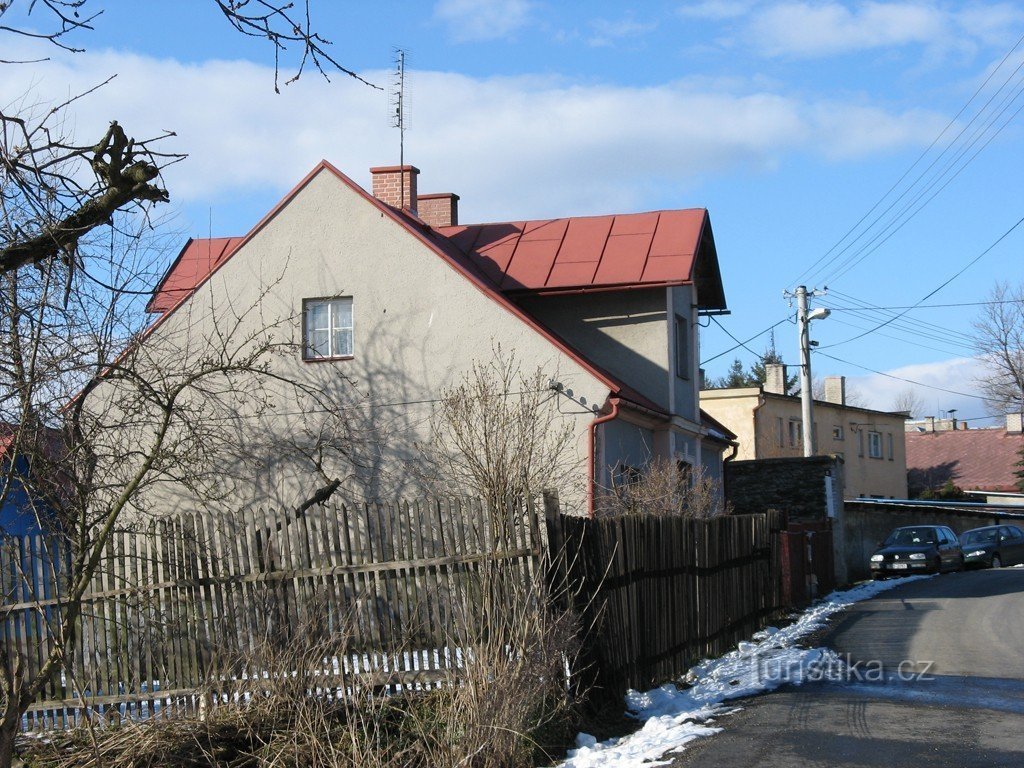 Svatoňovice 33 - das Haus des hiesigen Malers Oldřich Mižďoch