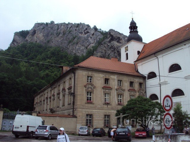 St. Johannes unter dem Felsen - Karlštejn