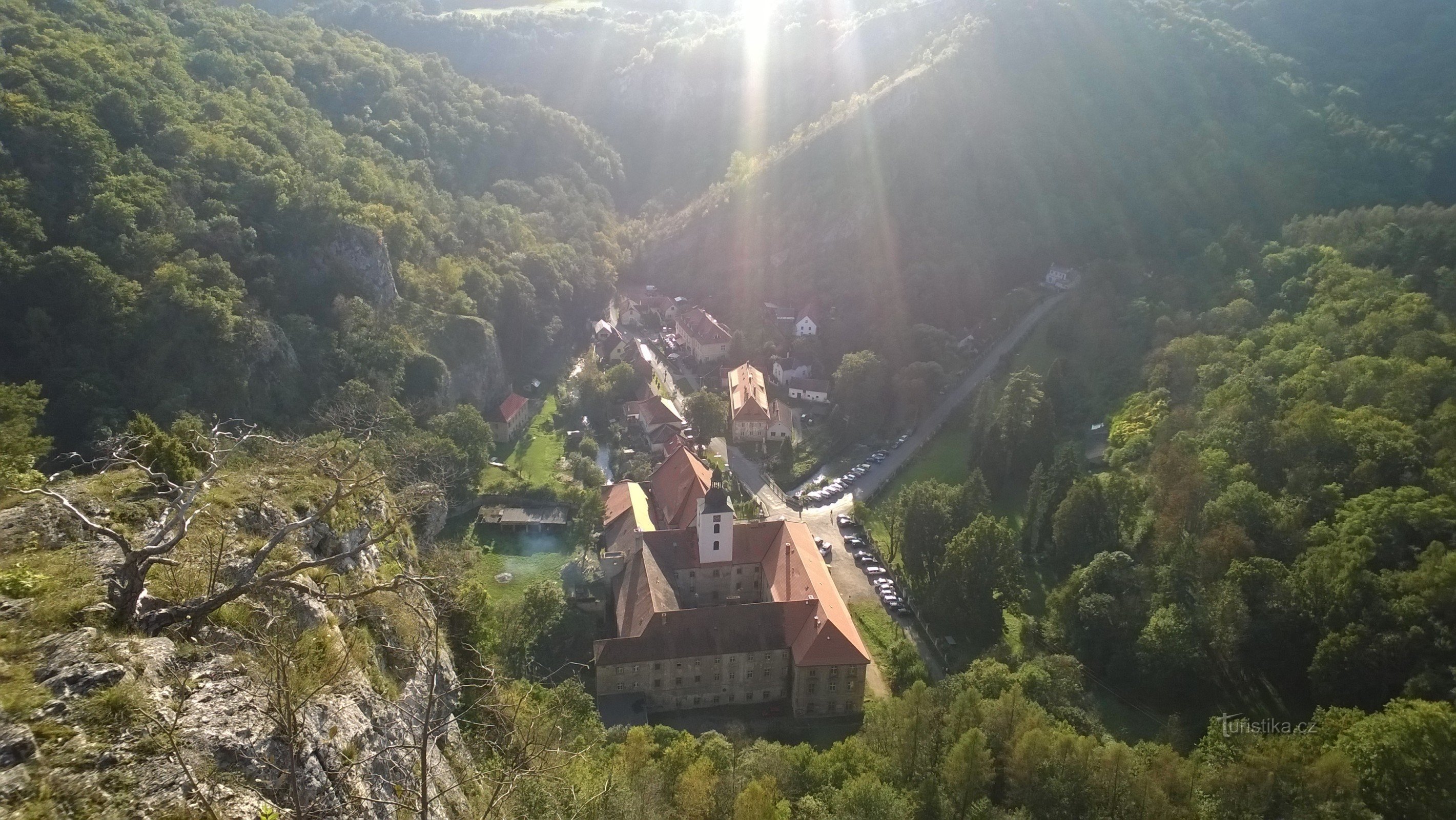 St. Jan pod Skalou - prekrasno mjesto na češkom krasu