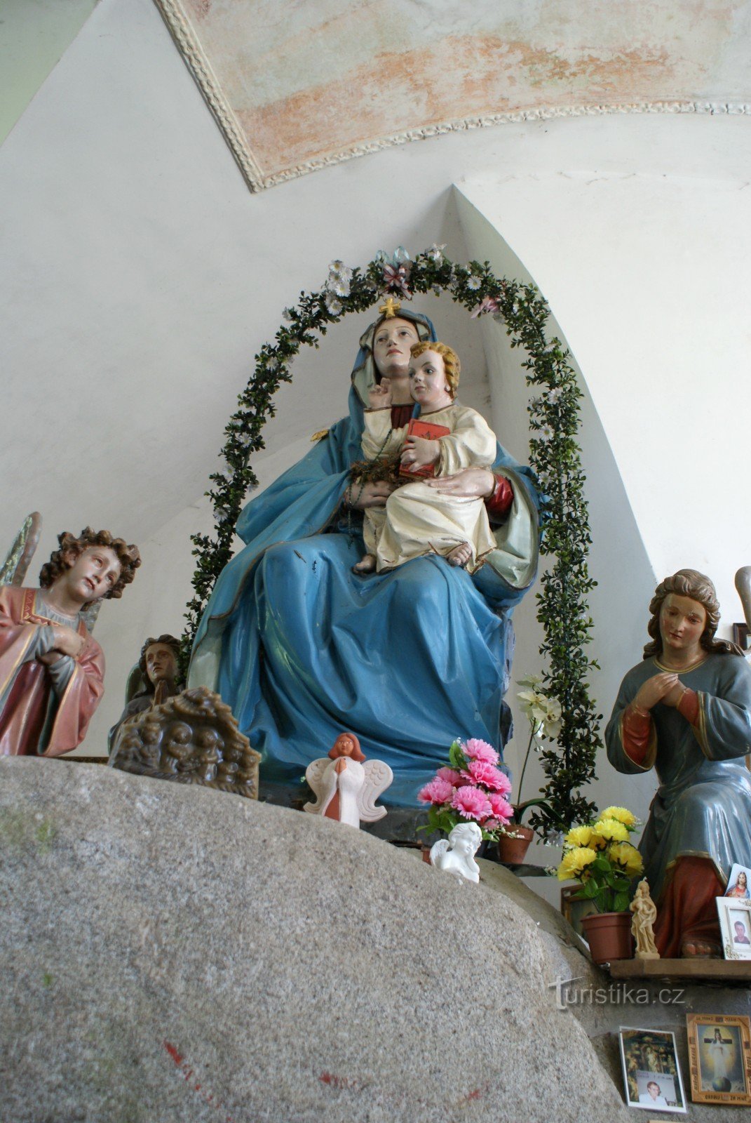 Svatý Kámen (bei Rychnov nad Malší) – Streuen von Wundersteinen