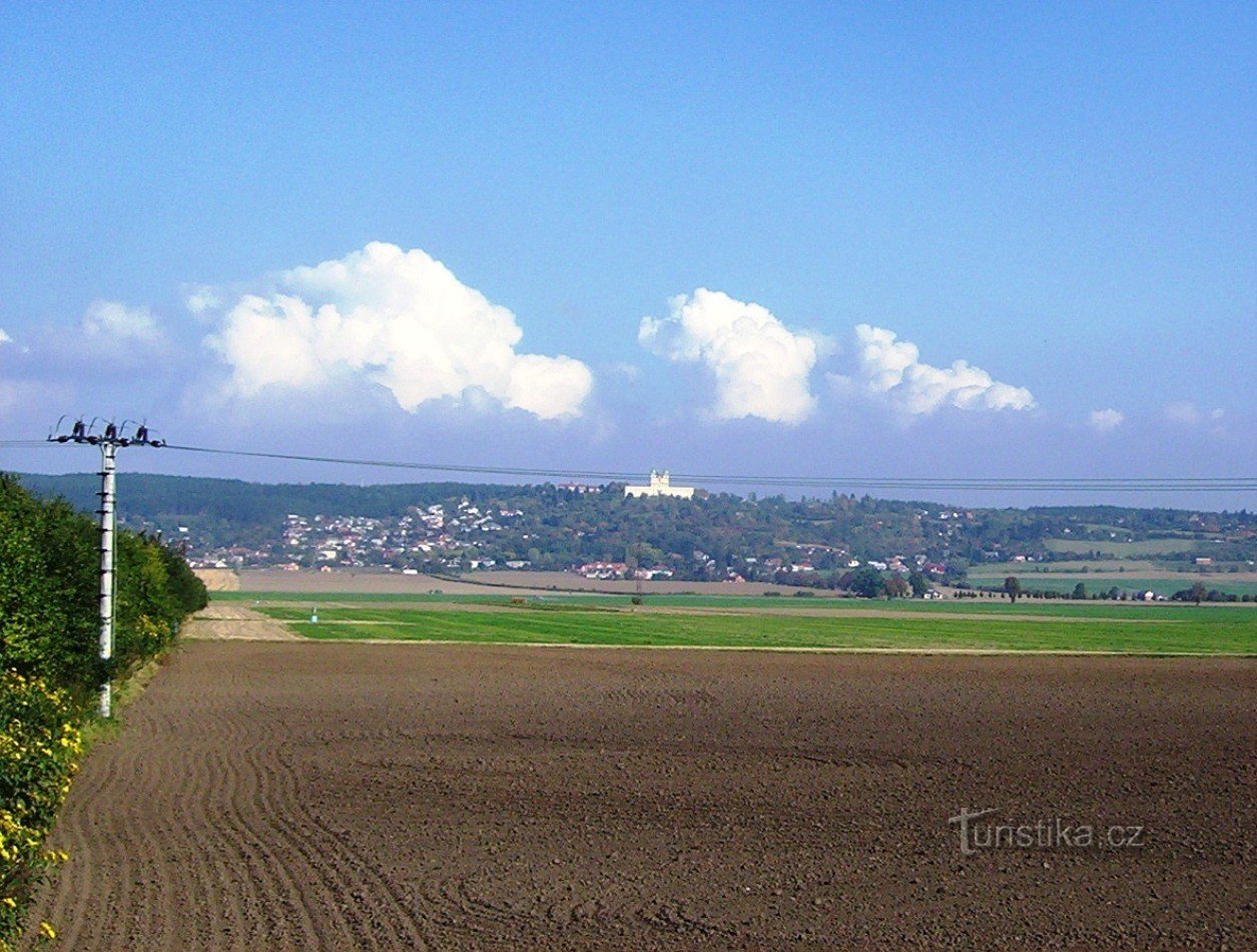 St. Kopeček and Samotišky from Chvalkovice - Photo: Ulrych Mir.