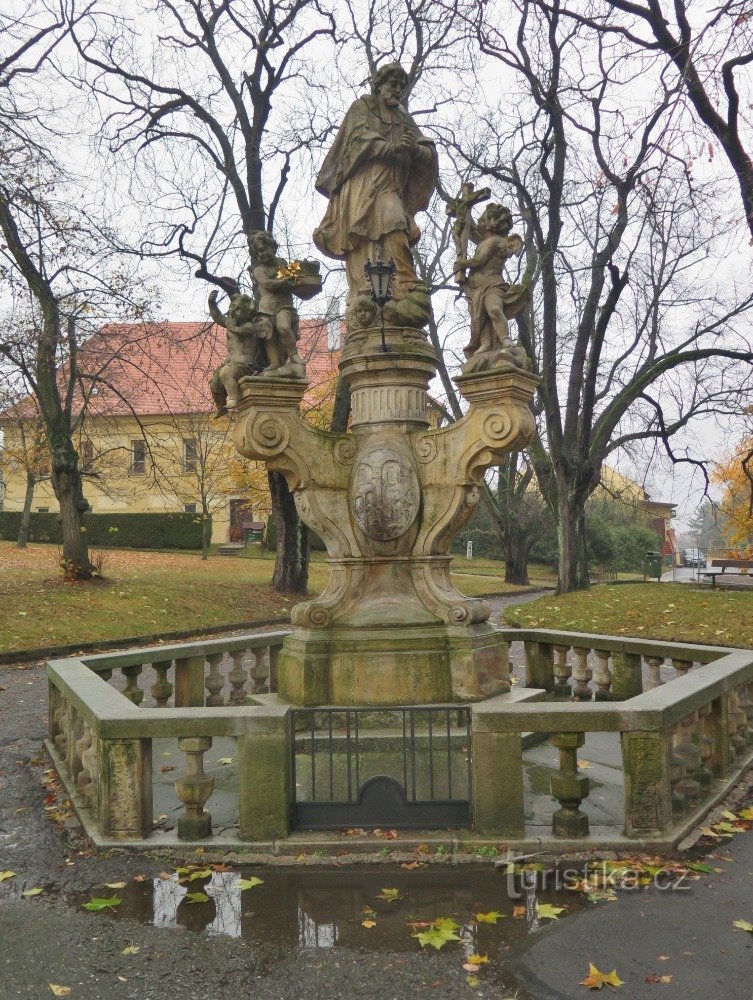 St. Kopeček κοντά στο Olomouc - άγαλμα του St. Γιαν Νεπομούτσκι