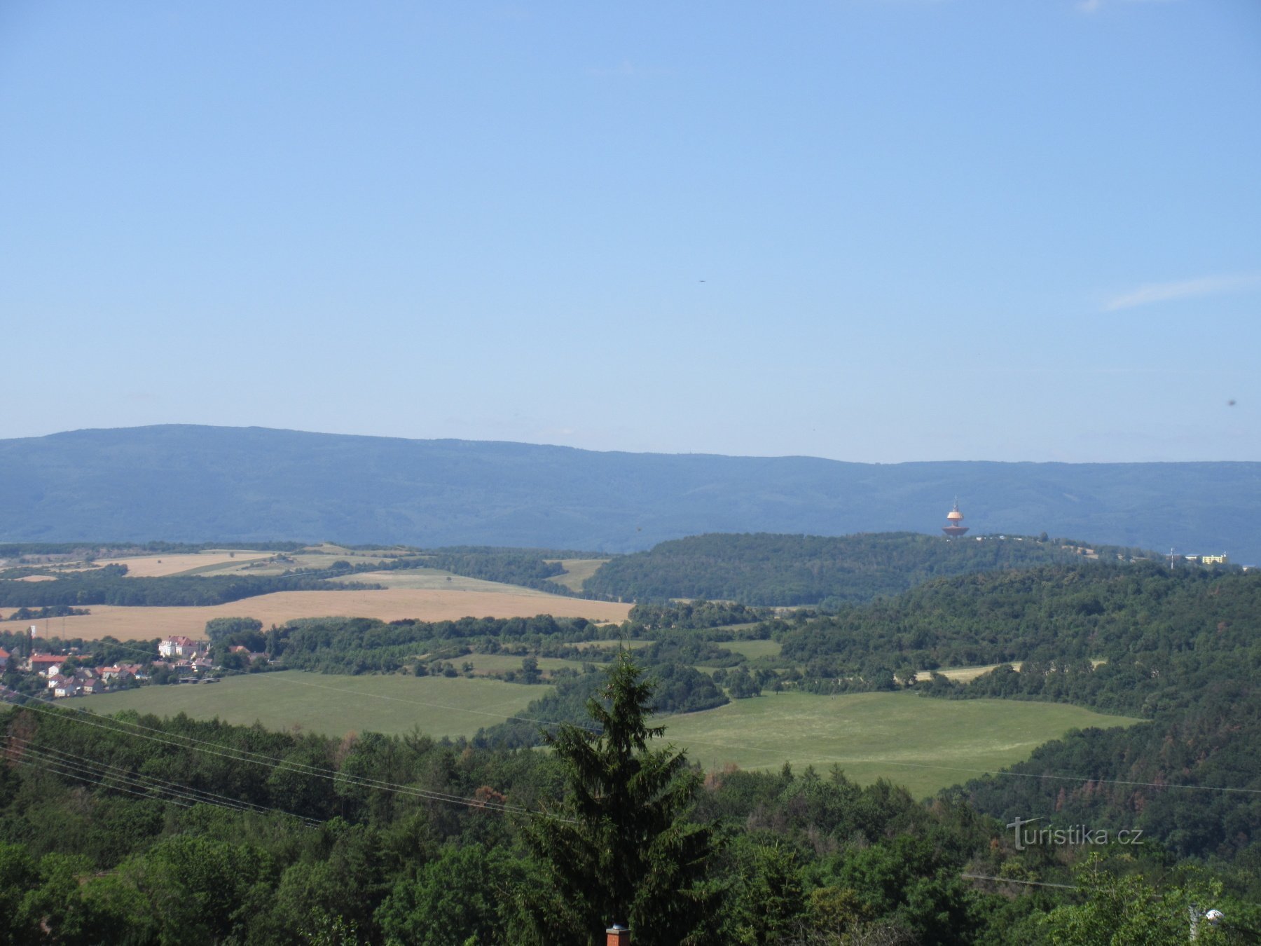 Svetec - die Überreste des steinernen Aussichtsturms Aloisova hýzna