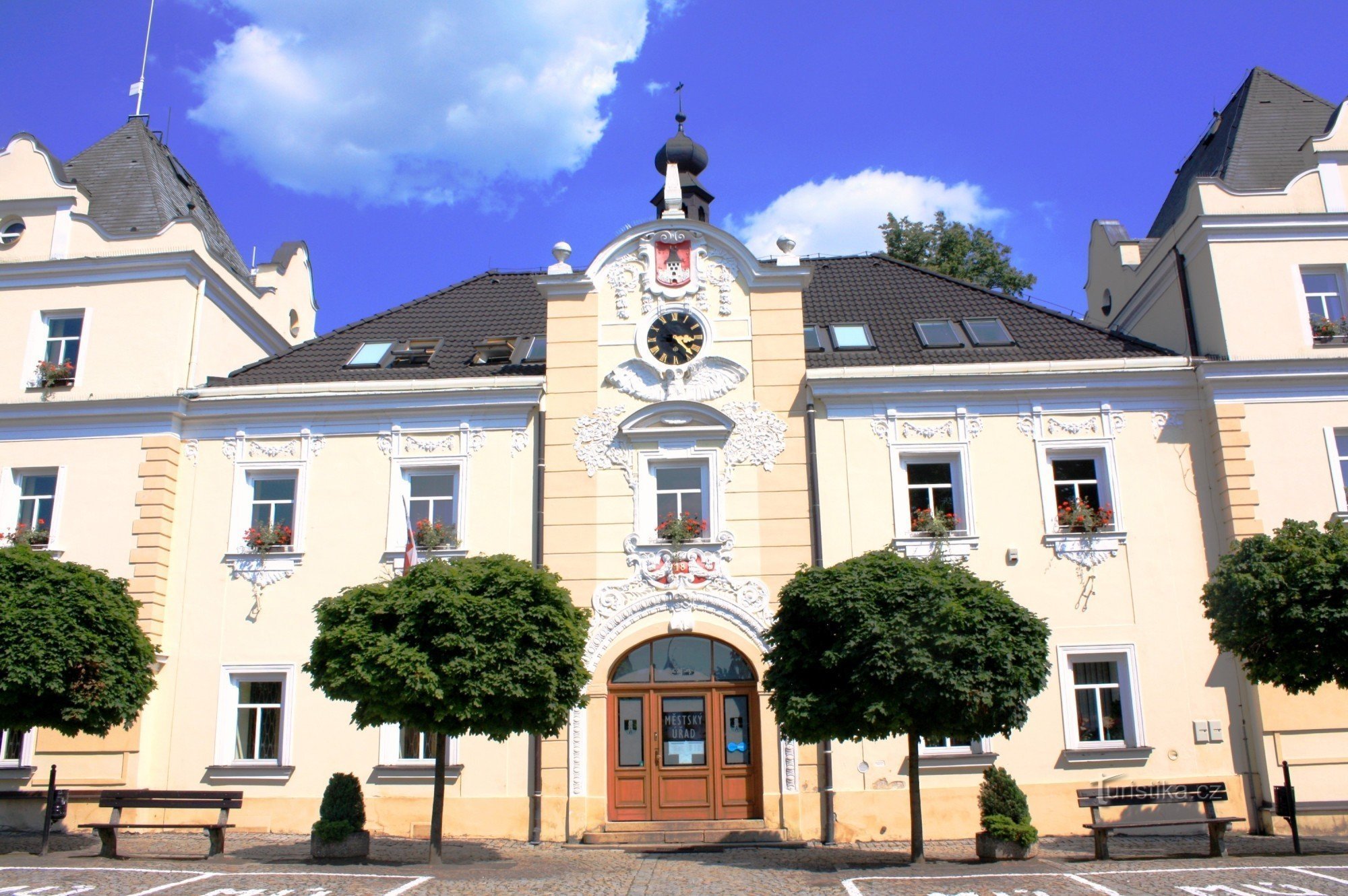 Svetlá nad Sázavou - parte central del edificio del ayuntamiento