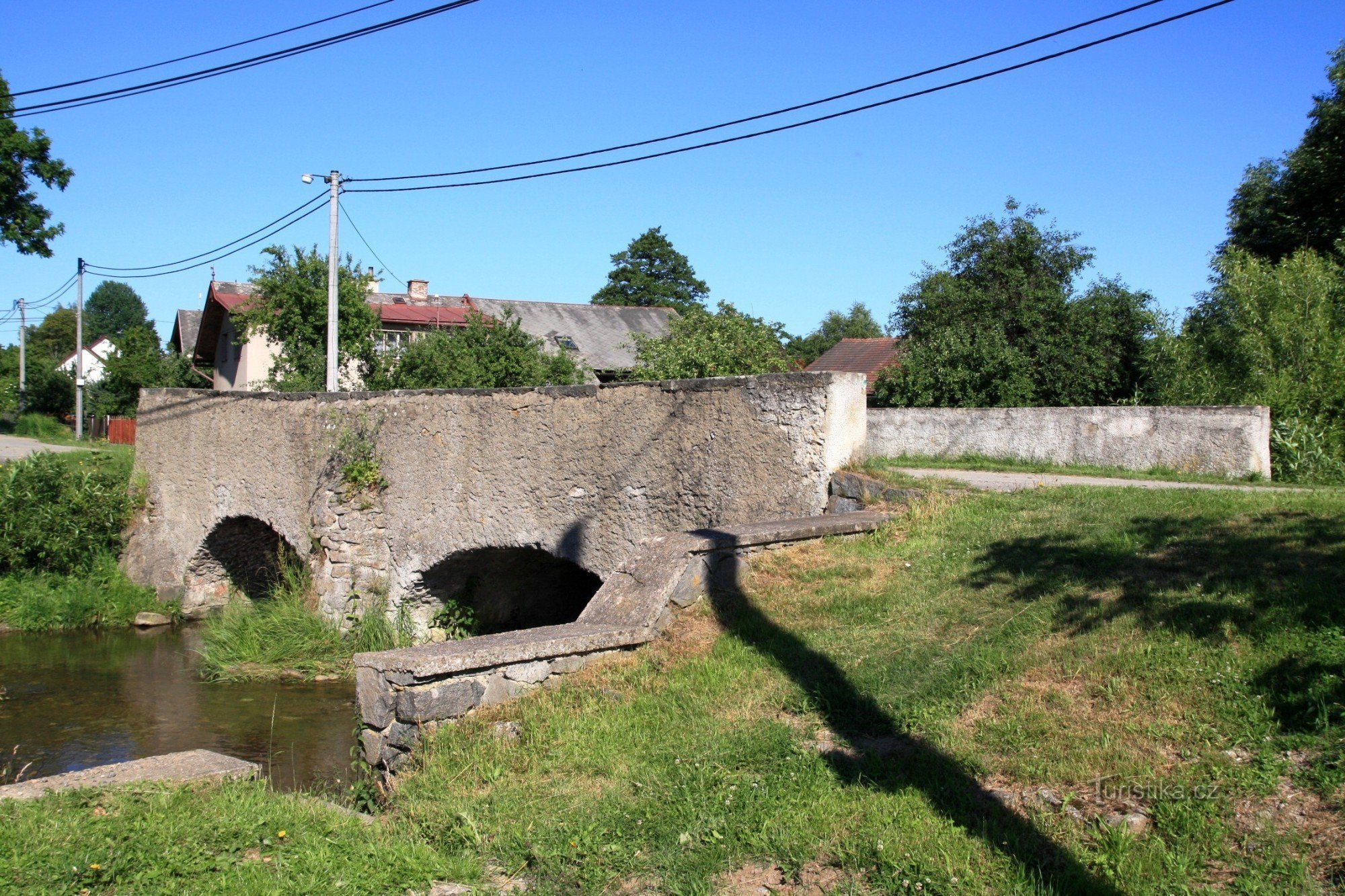 Světnov - zgodovinski most