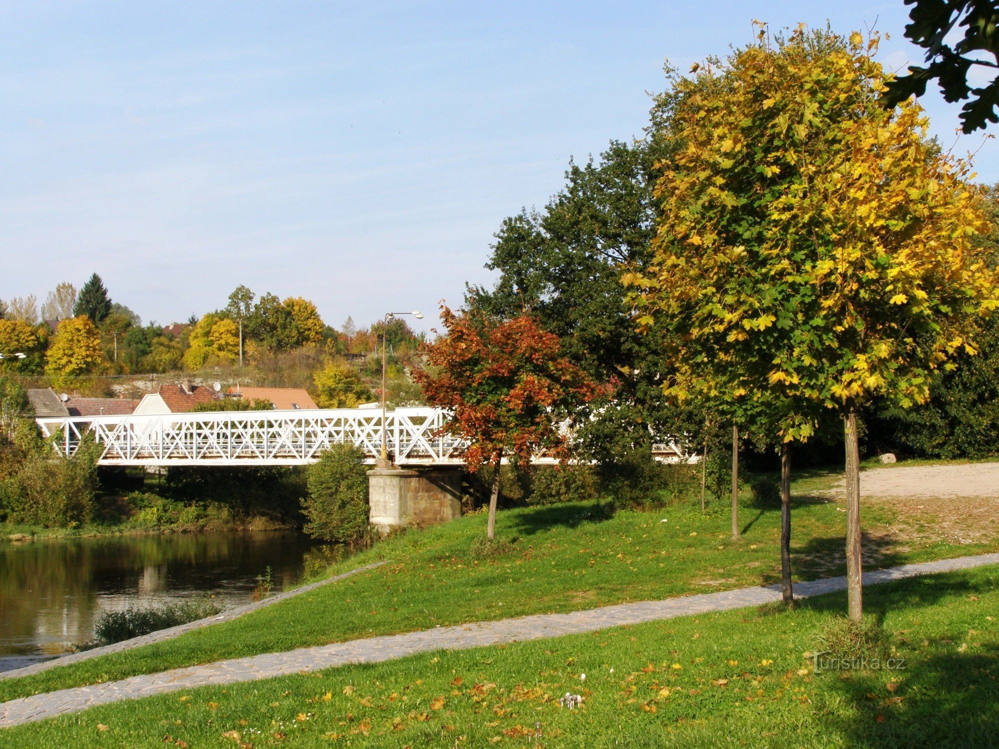 Svinary - Eisenbrücke über Orlica