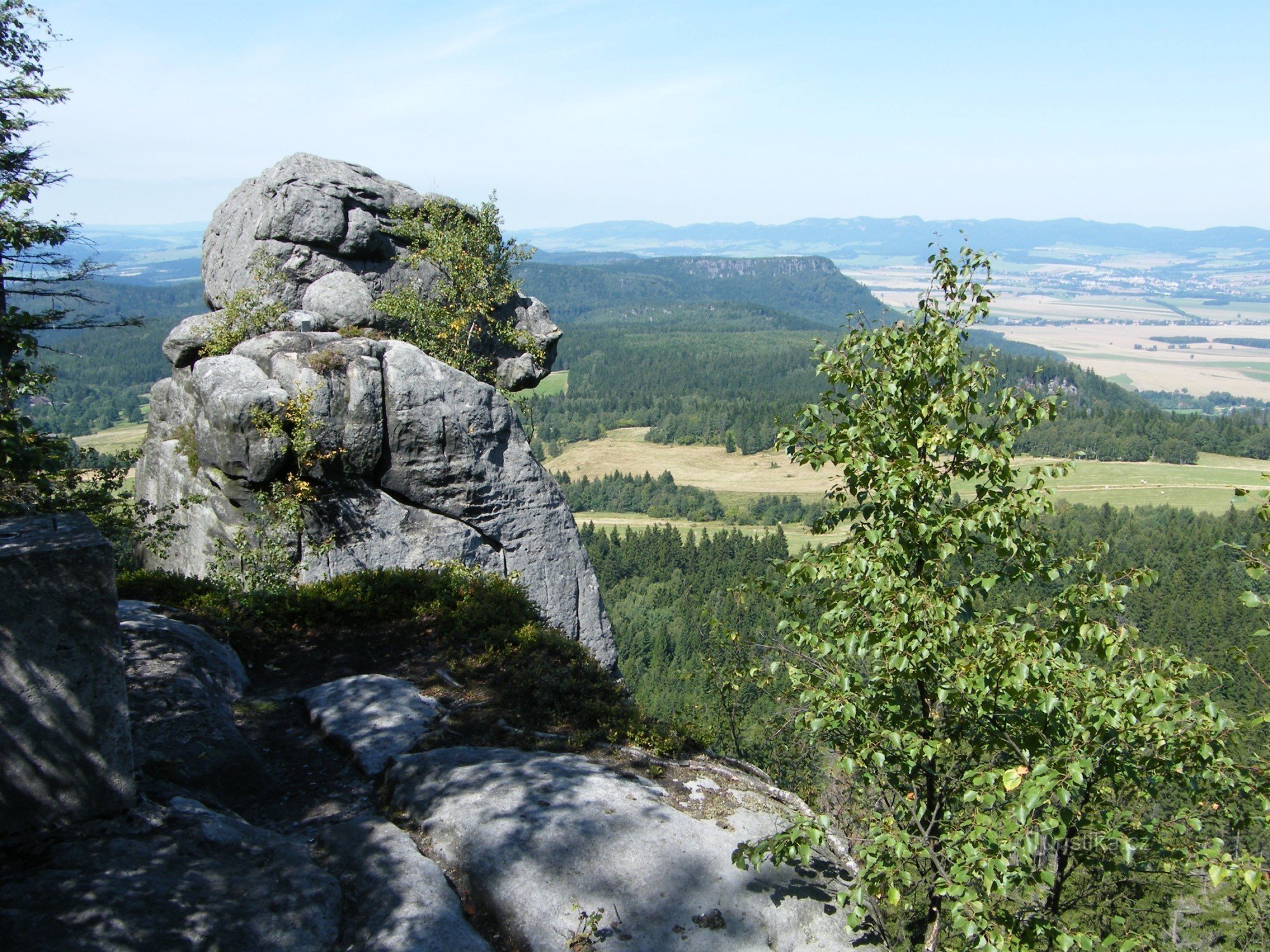 Szczeliniec Wielki - skalna formacija na dirkališču