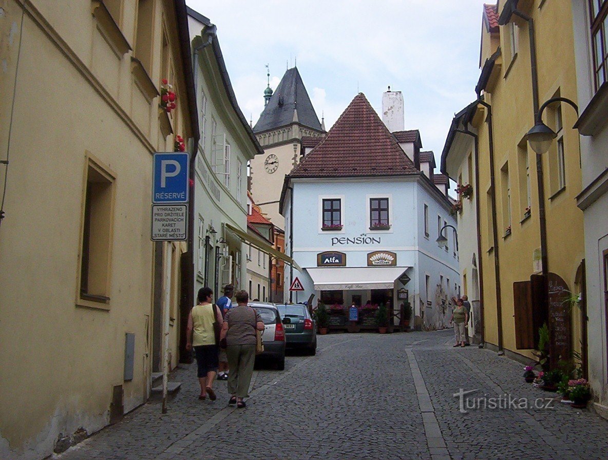 Tábor-Ancien hôtel de ville depuis la rue Klokotovská-Photo : Ulrych Mir.