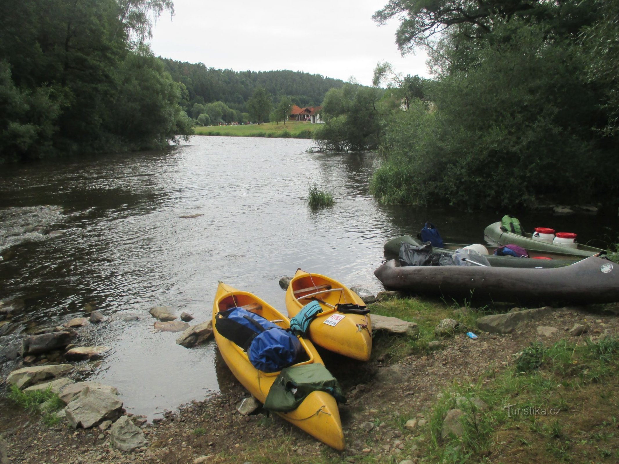 Steincamp für Mädchen