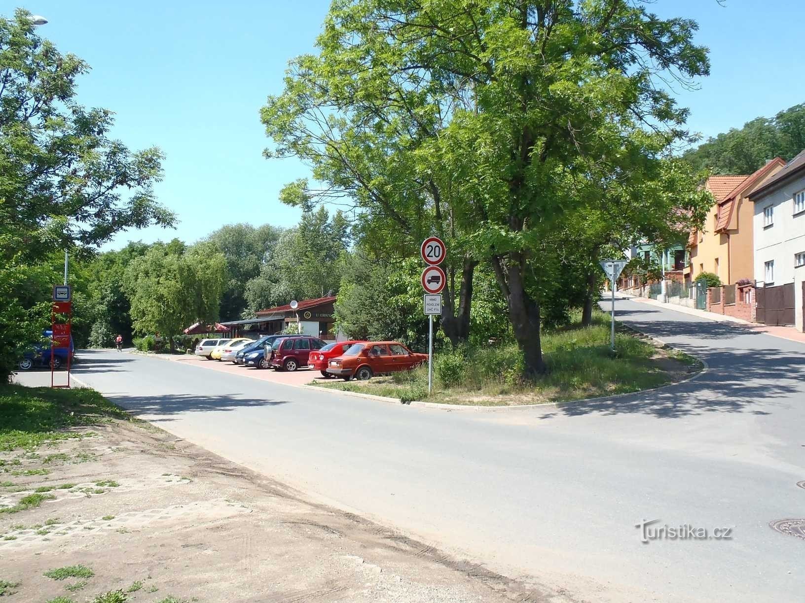 Straßen Tálinská und Lánská in Kyjy - 15.6.2012