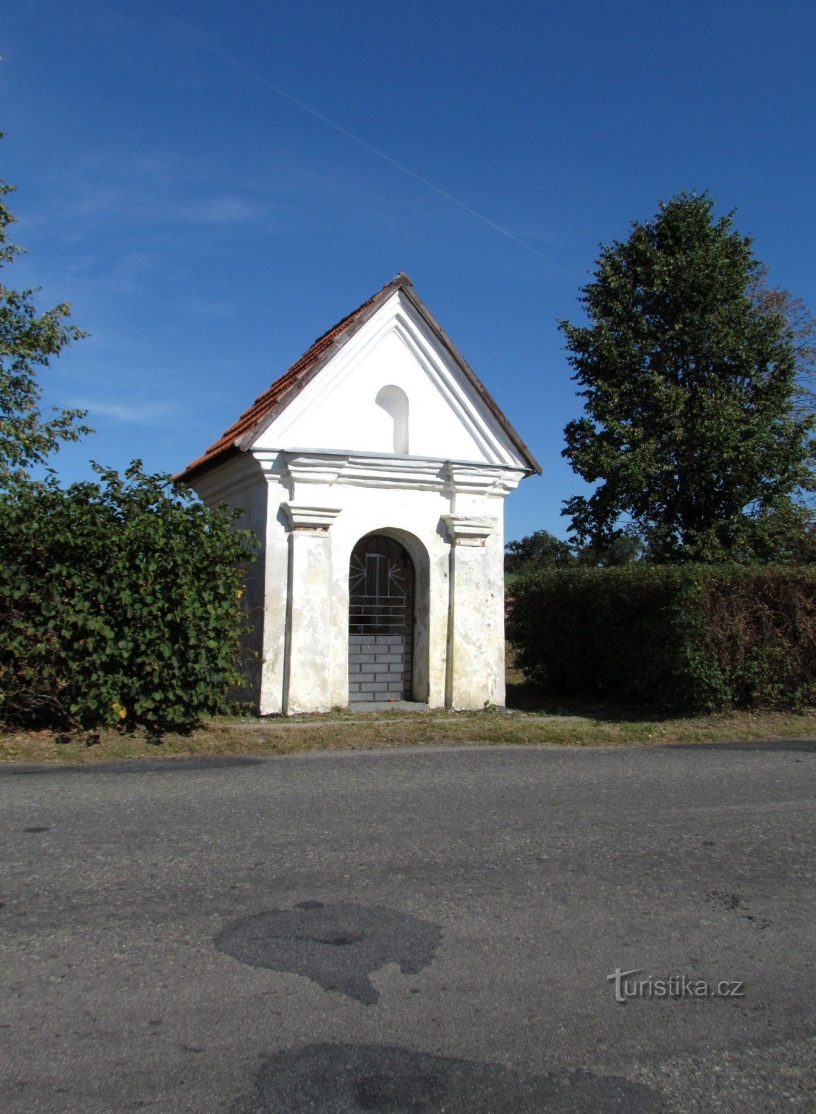 Tečovice - barokowa kaplica Świętej Rodziny