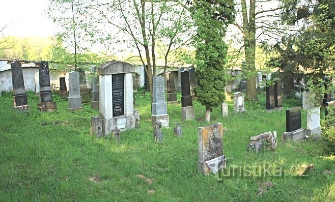 Telč - cimetière juif