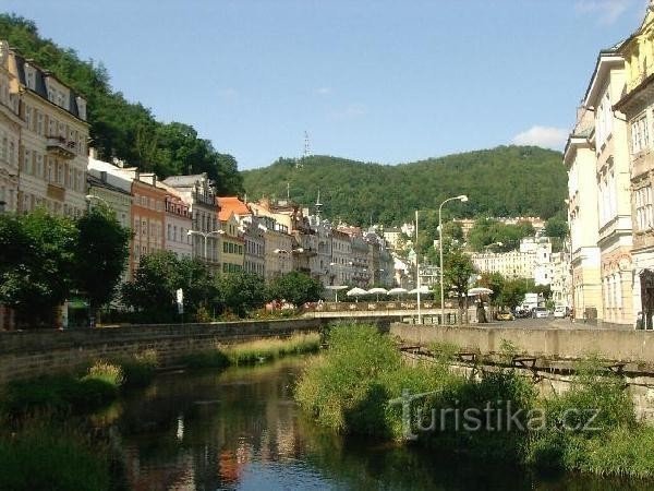 Teplá - Karlovy Vary 2: Πηγές Teplá σε υψόμετρο 765 m πάνω από την επιφάνεια της θάλασσας, κοντά στο Záviš