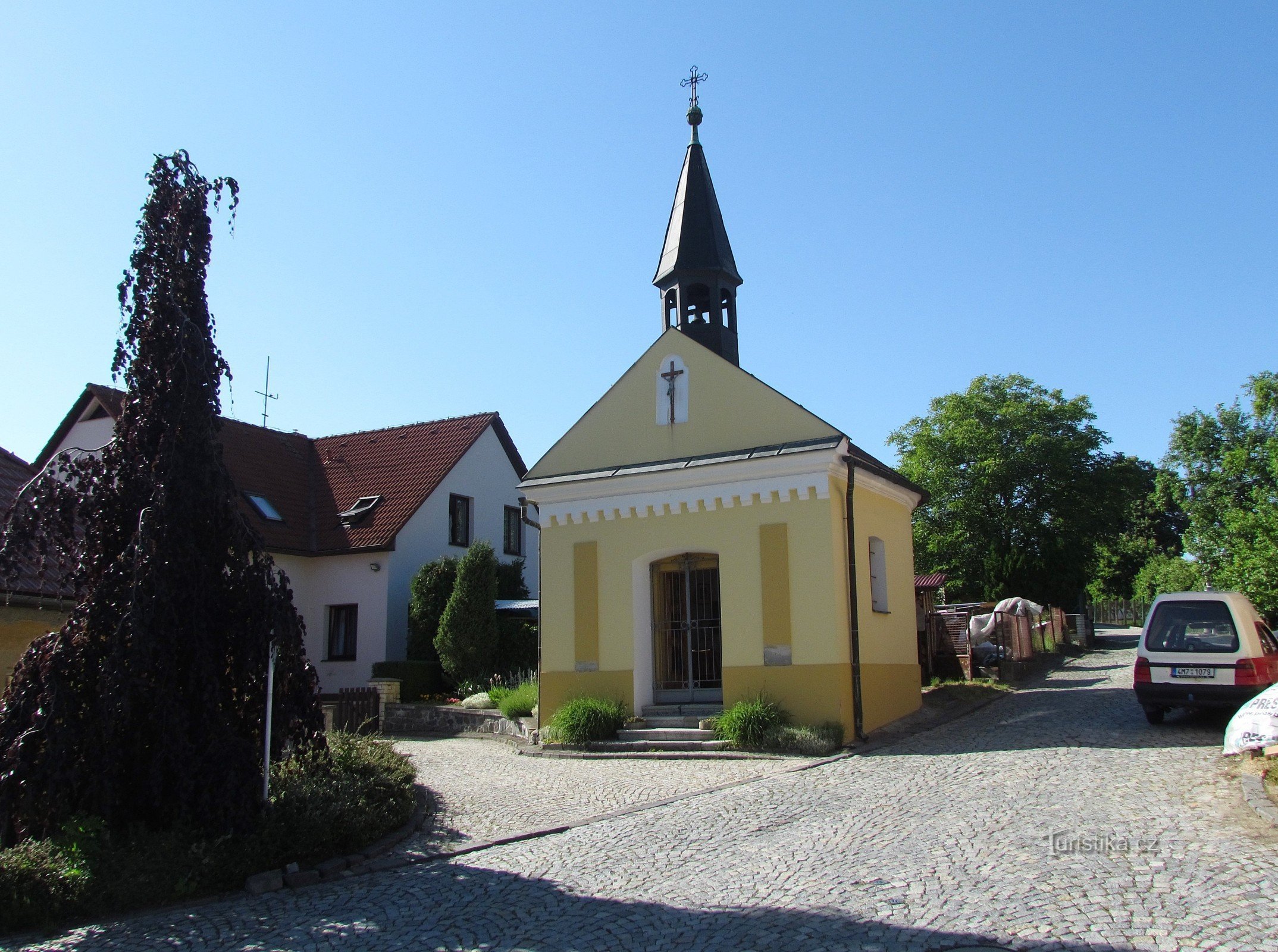 Teplice nad Bečvou - zabytki sakralne Zbrašov