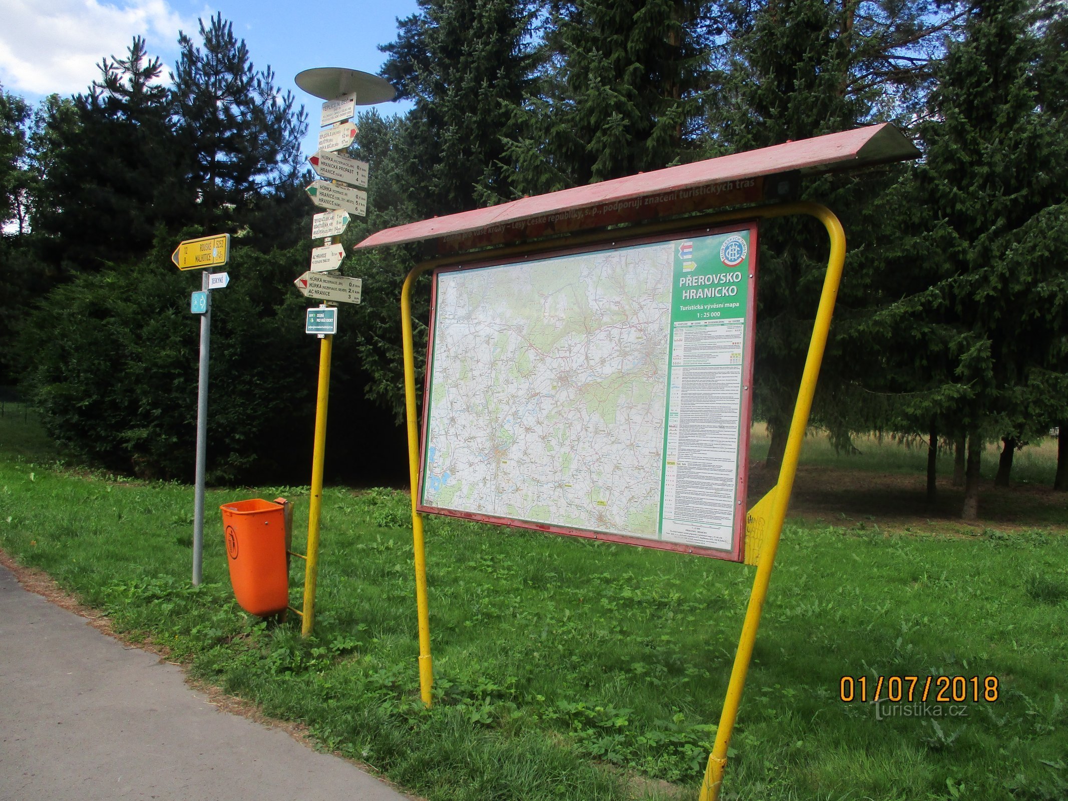 Teplice nad Bečvou - chemin de fer (panneau cyclotouriste)