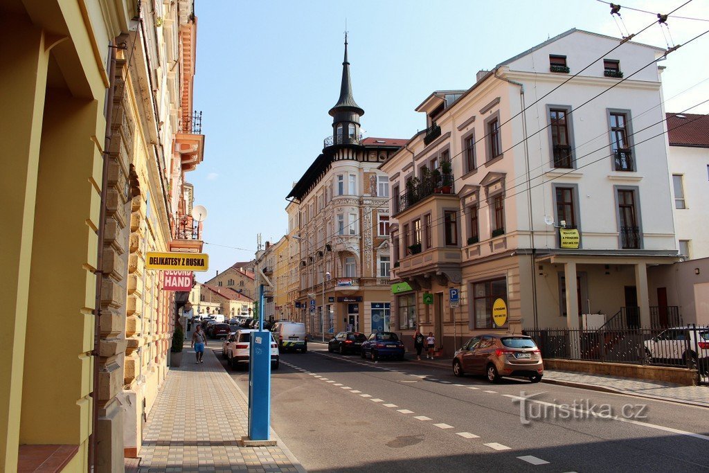 Teplice, street 28. 十月