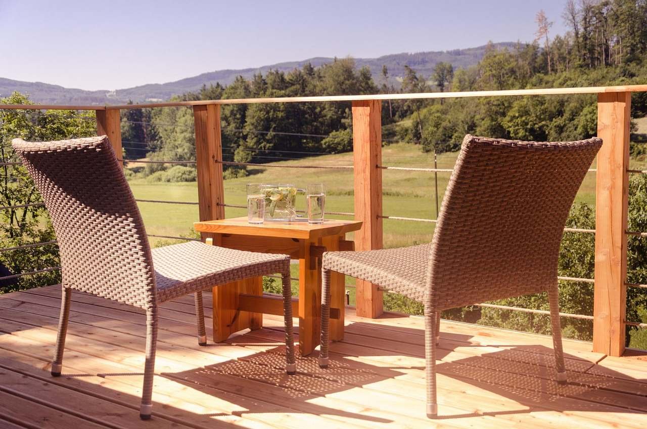 terrasse avec vue sur Blanský les