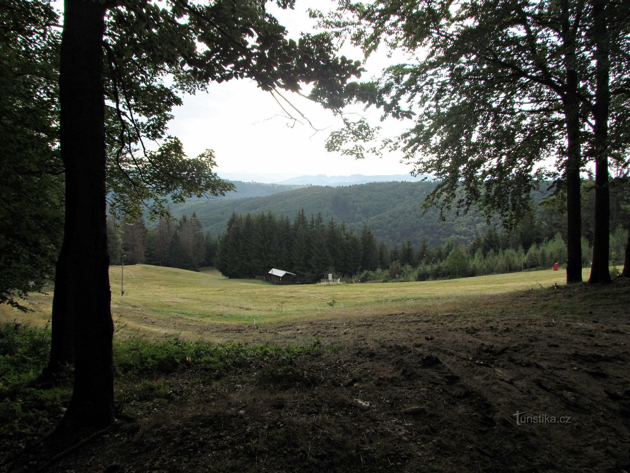 Tesák - scenic SKI area