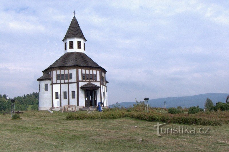 Carpenter's Chapel - näkymä lounaasta