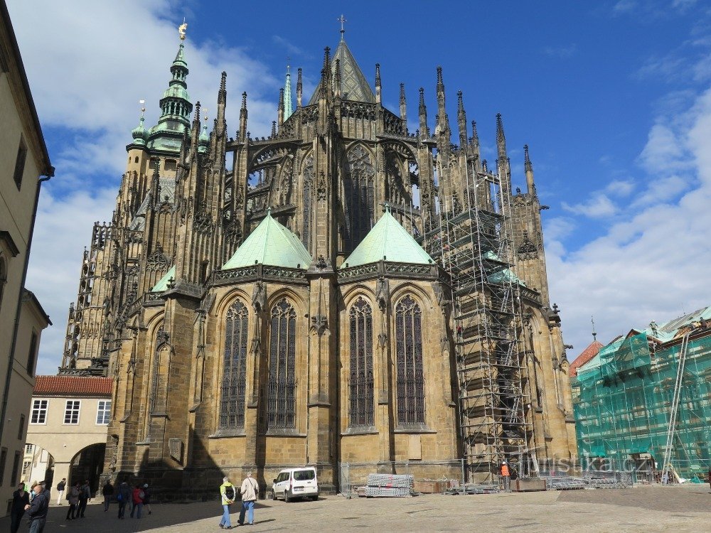 těsně po 9. hod. bylo ještě celkem vylidněno