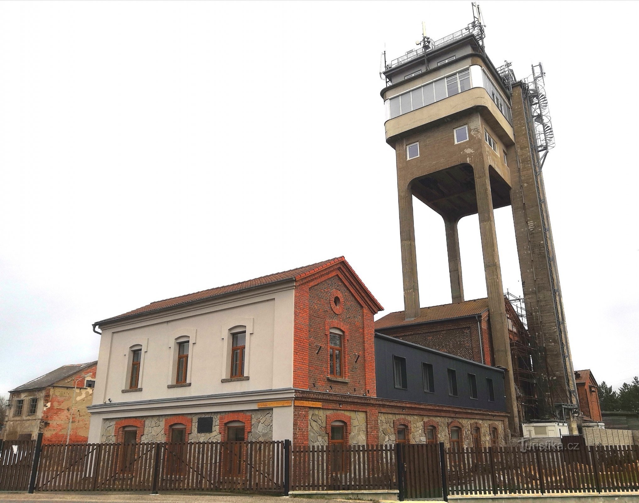 Bergbauturm der Mine am 25. Februar