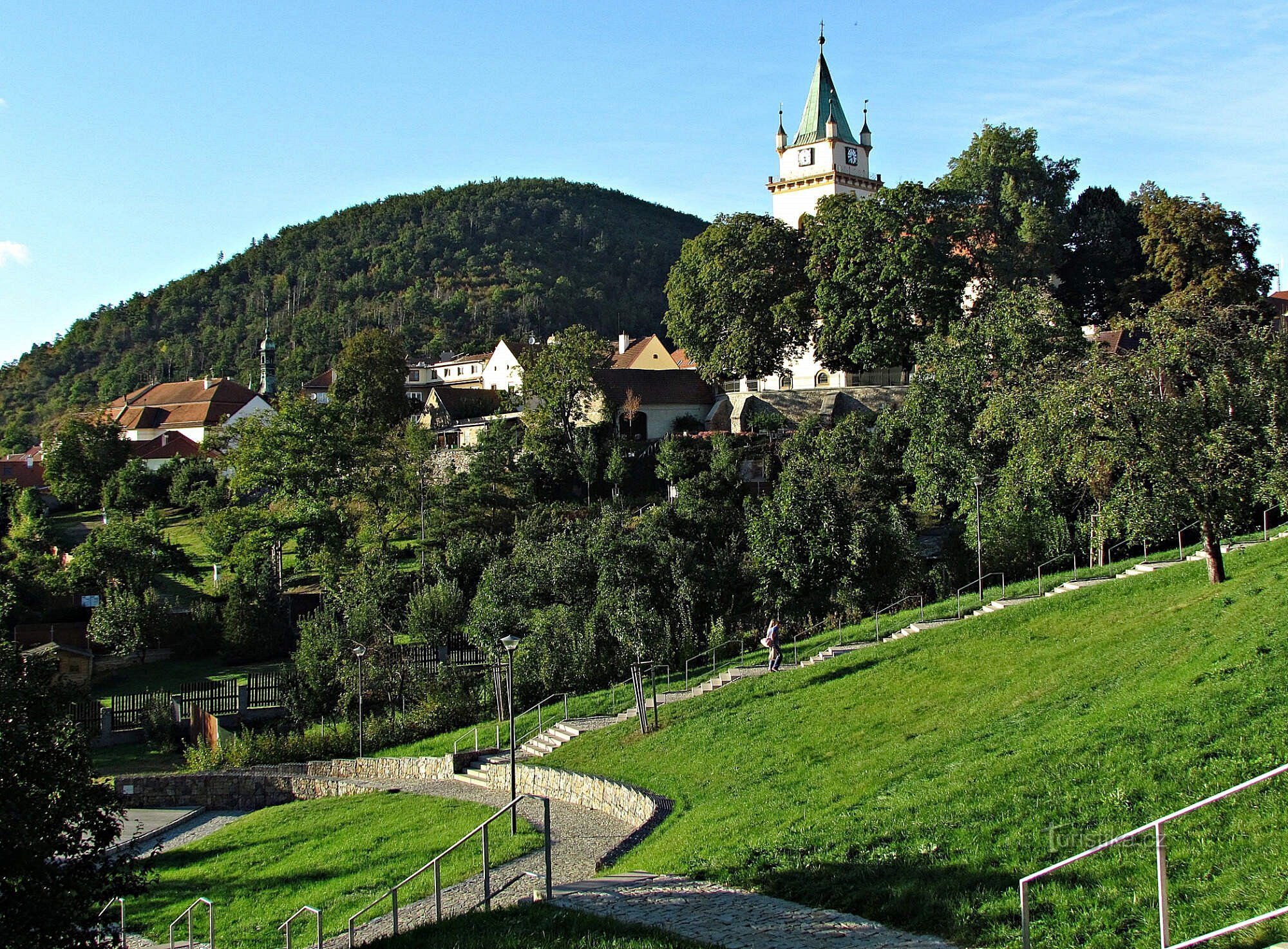 TIŠNOV 21 - 5. Montée à Květnica