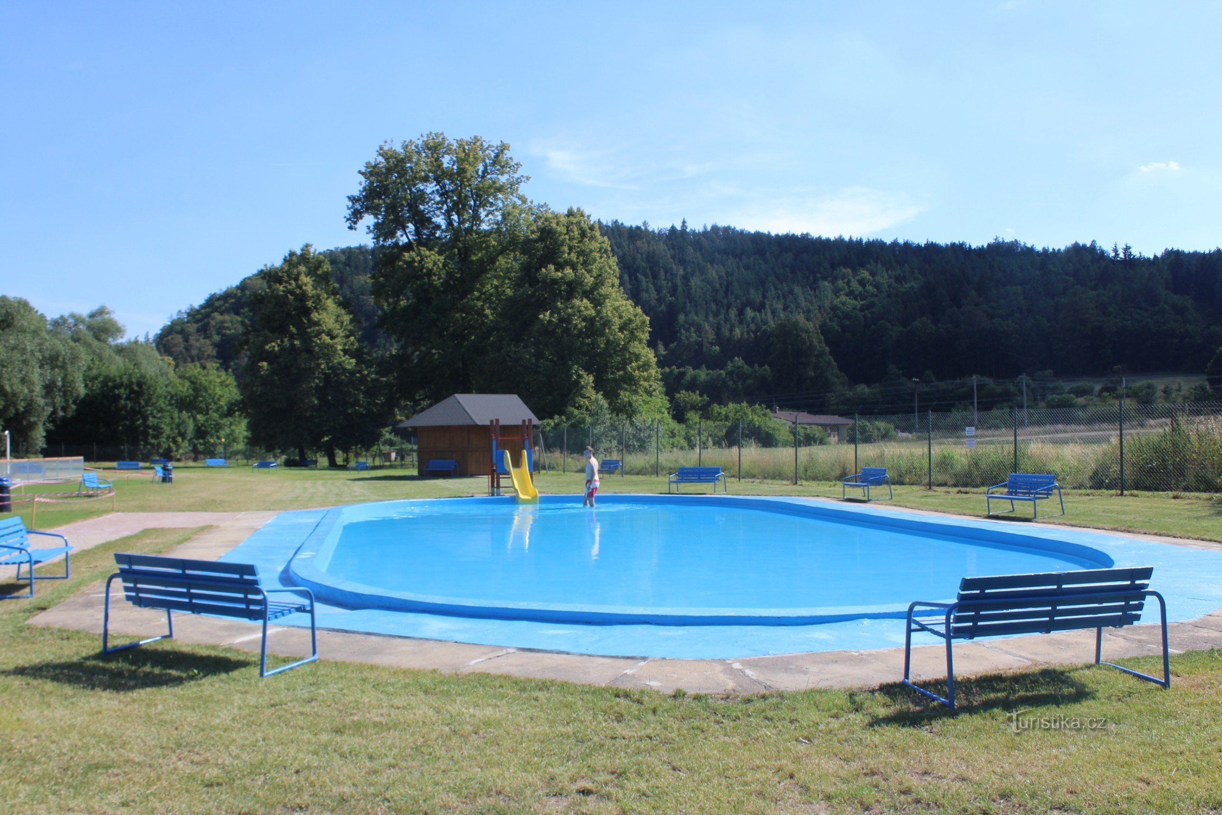 Tišnovské Schwimmbad - Kinderbecken 2014