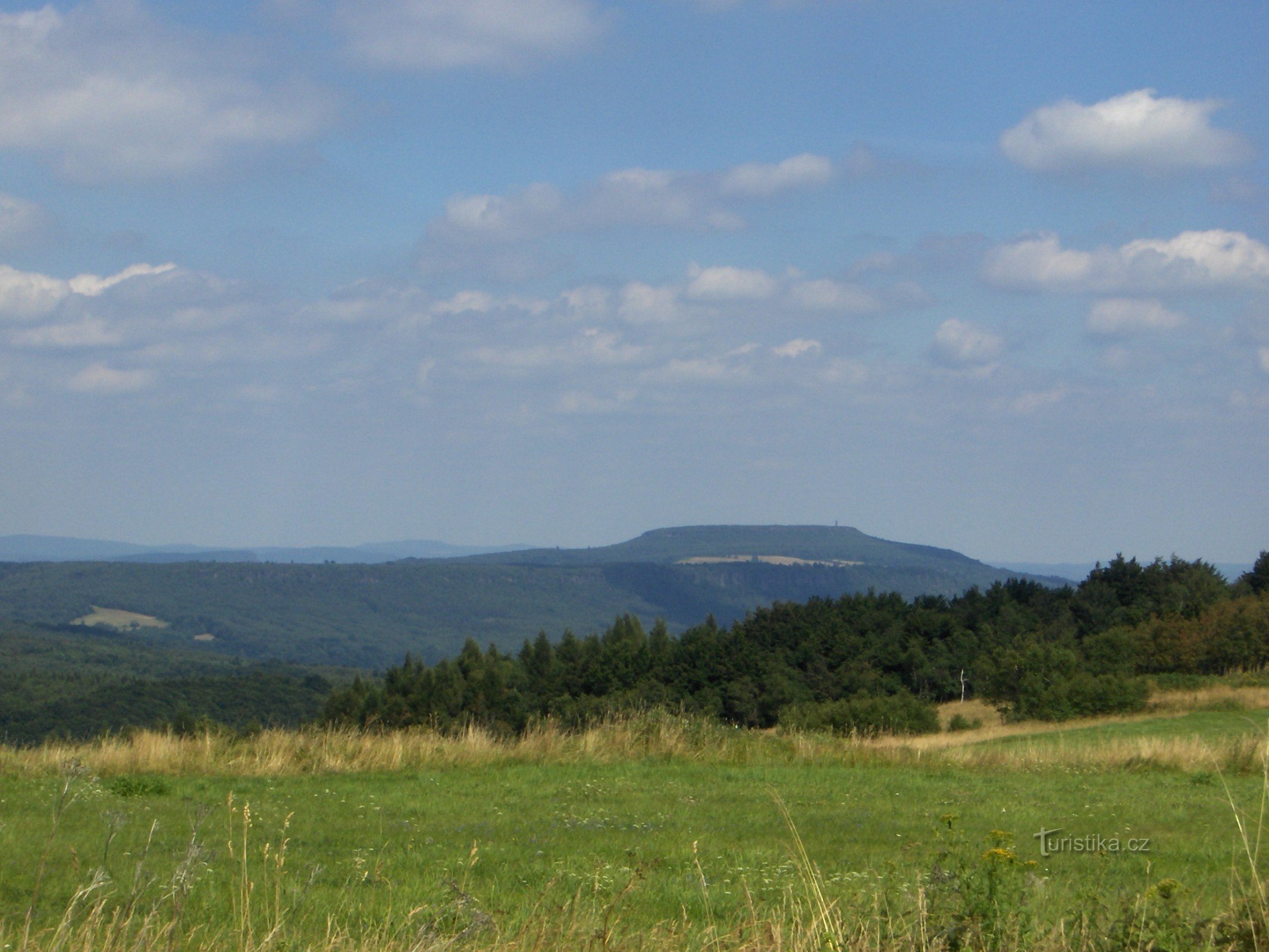 イチイの壁、Děčínský Sněžník