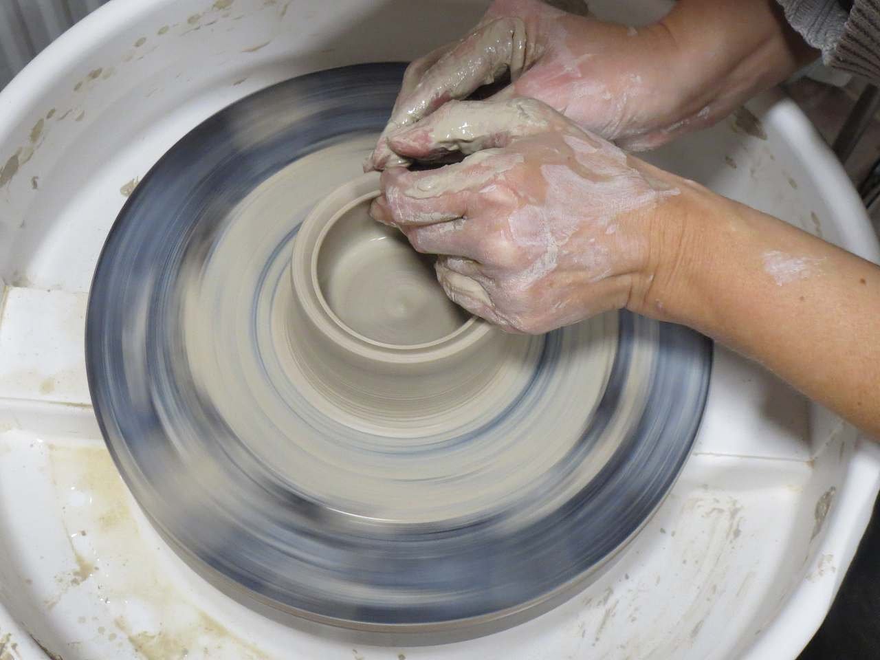 Spinning on the potter's wheel