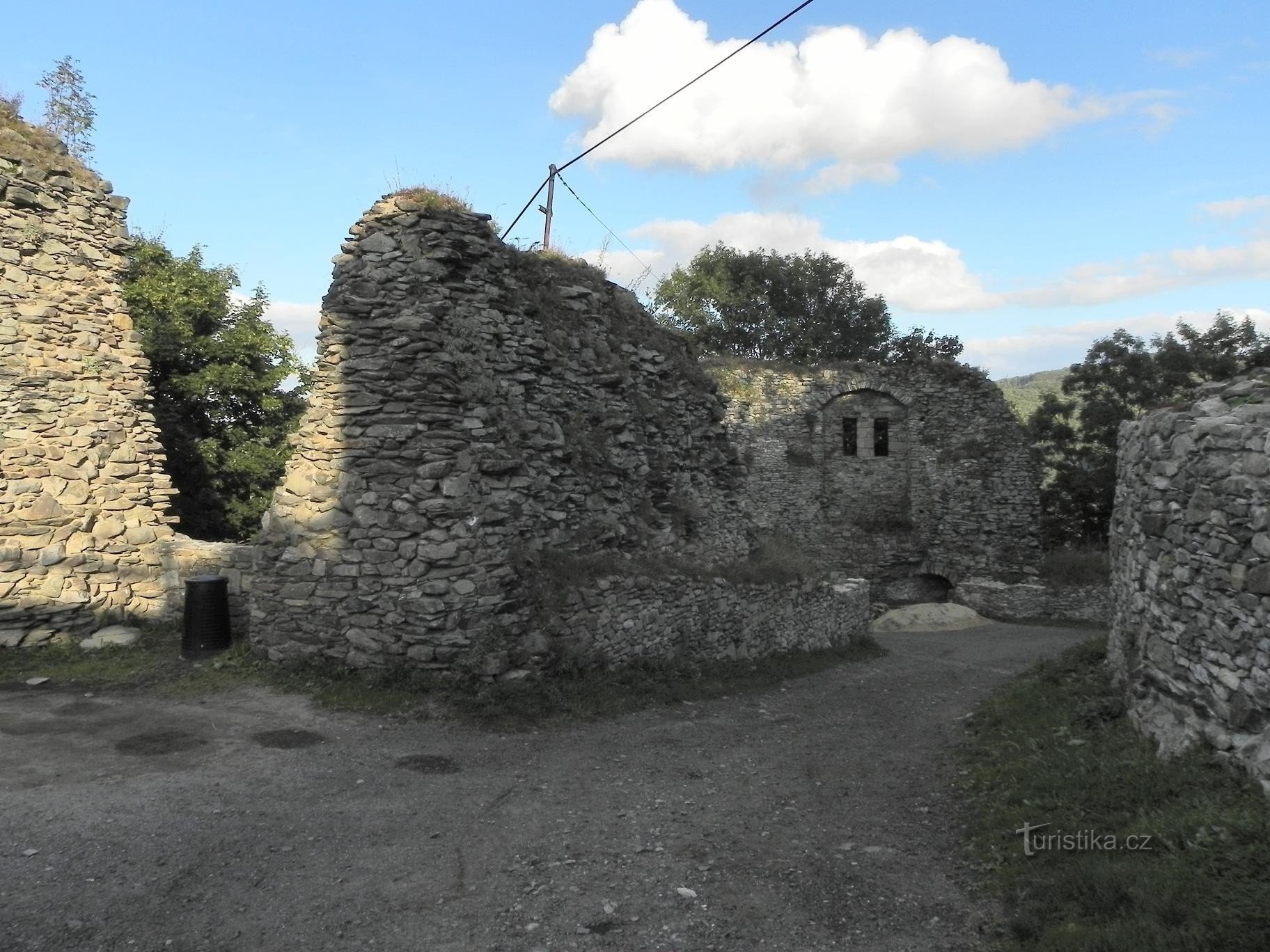 Tolštejn, Nordseite der Burg